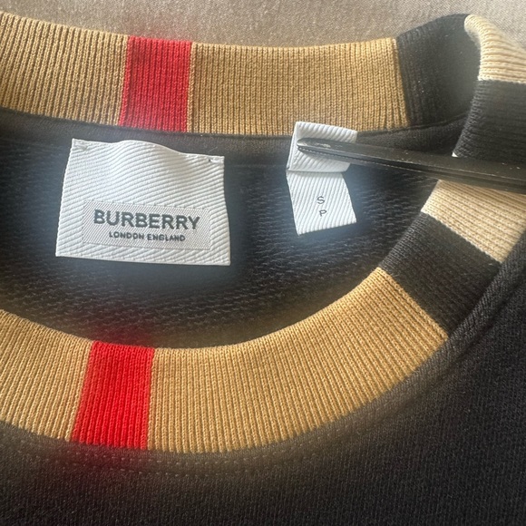 BURBERRY JARRAD SWEATSHIRT SIZE SMALL - Picture 4 of 9